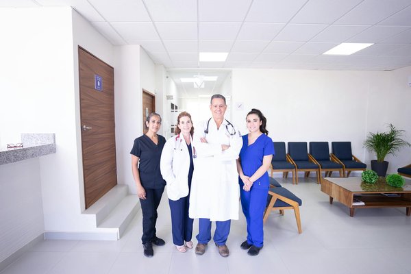 À quel âge la calvitie se stabilise chez l'homme ?